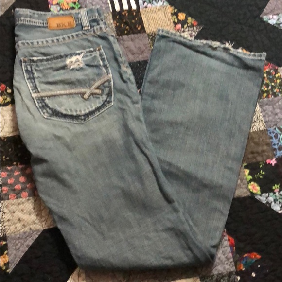 BKE Fulton men’s destroyed jeans 31” X 34” - Picture 2 of 7